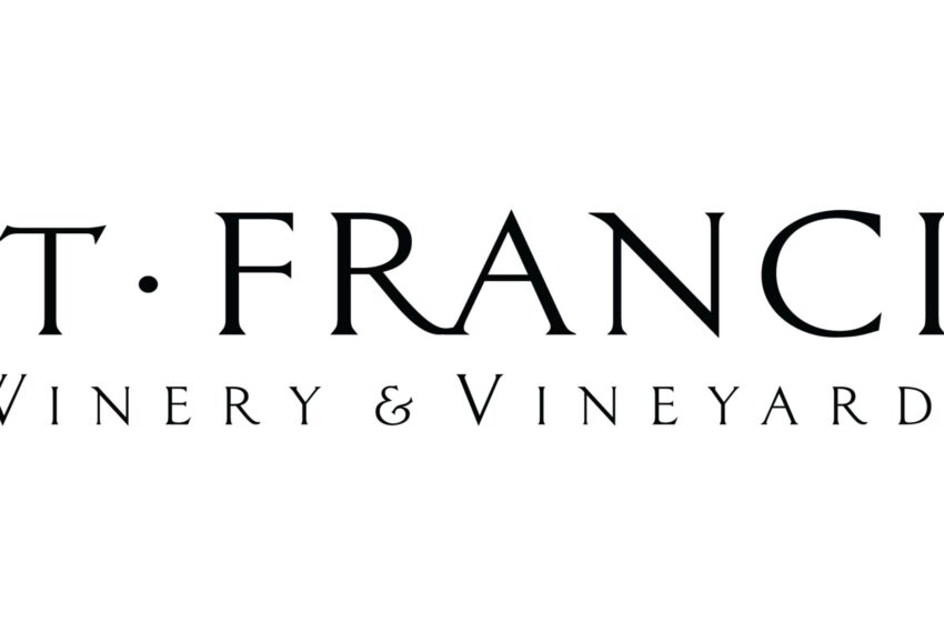  St. Francis Winery & Vineyards Teams Up with Professional Dog Trainer Nicole Ellis to Show How Man’s Best Friend and Sonoma Wines are a Perfect Pairing this National Dog Month