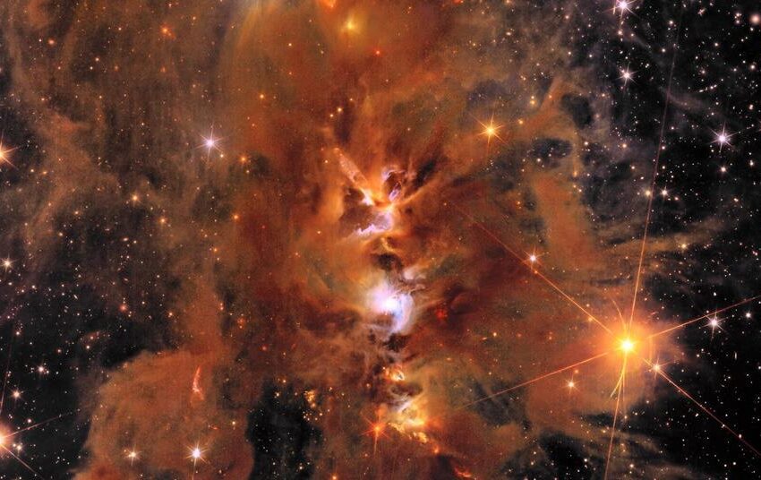  Low-energy electrons in cosmic ice spring surprise by generating prebiotic molecules | Research